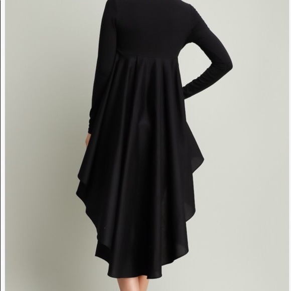 🆕CAMILLE🔥\\ Dressy hi-lo top - Picture 3 of 6